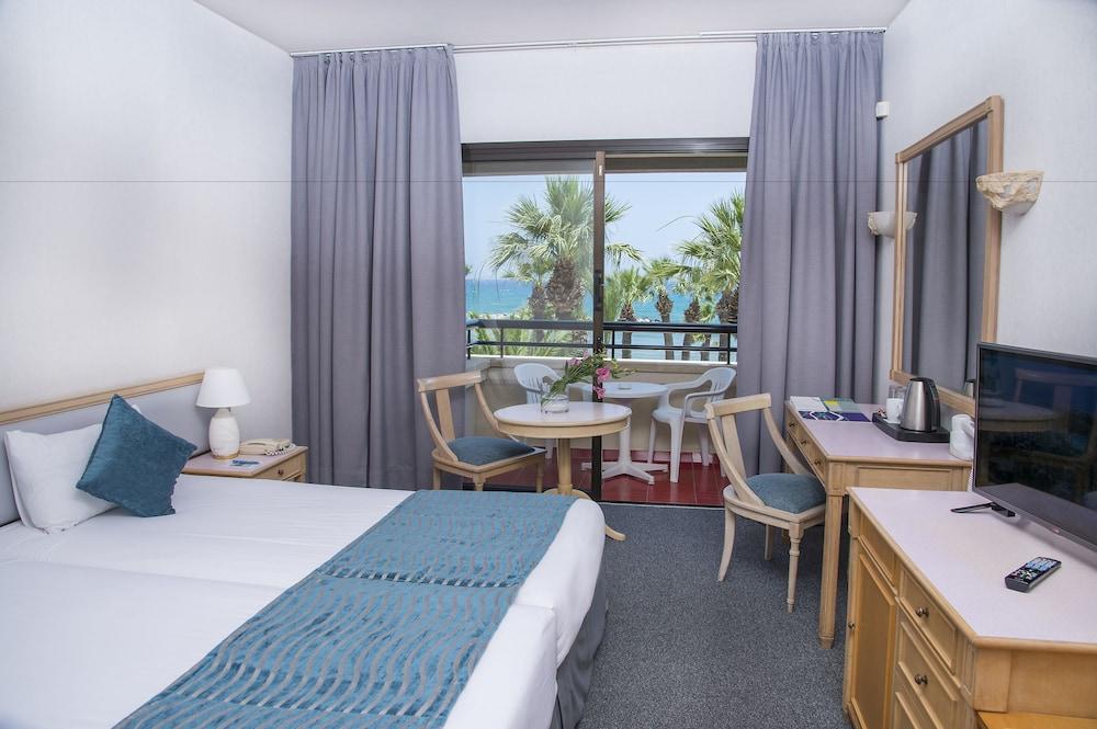 Palm Beach Hotel & Bungalows ラルナカ エクステリア 写真