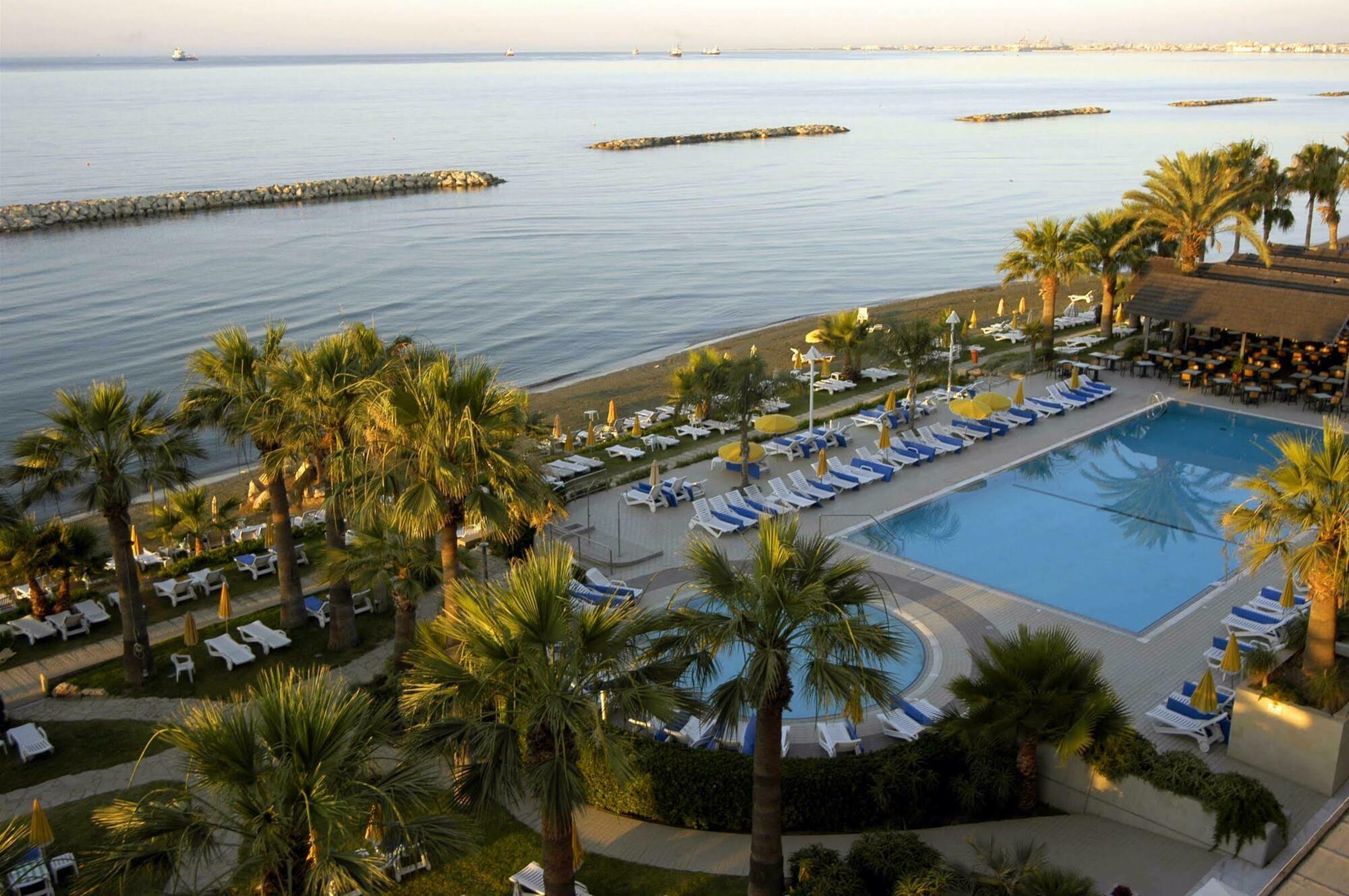 Palm Beach Hotel & Bungalows ラルナカ 設備 写真
